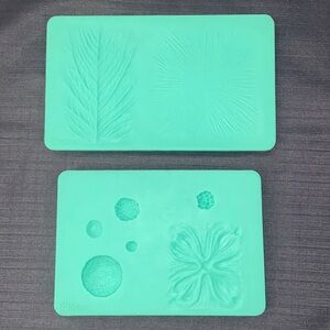 Wilton Flower & Leaf Silicone Impression Set